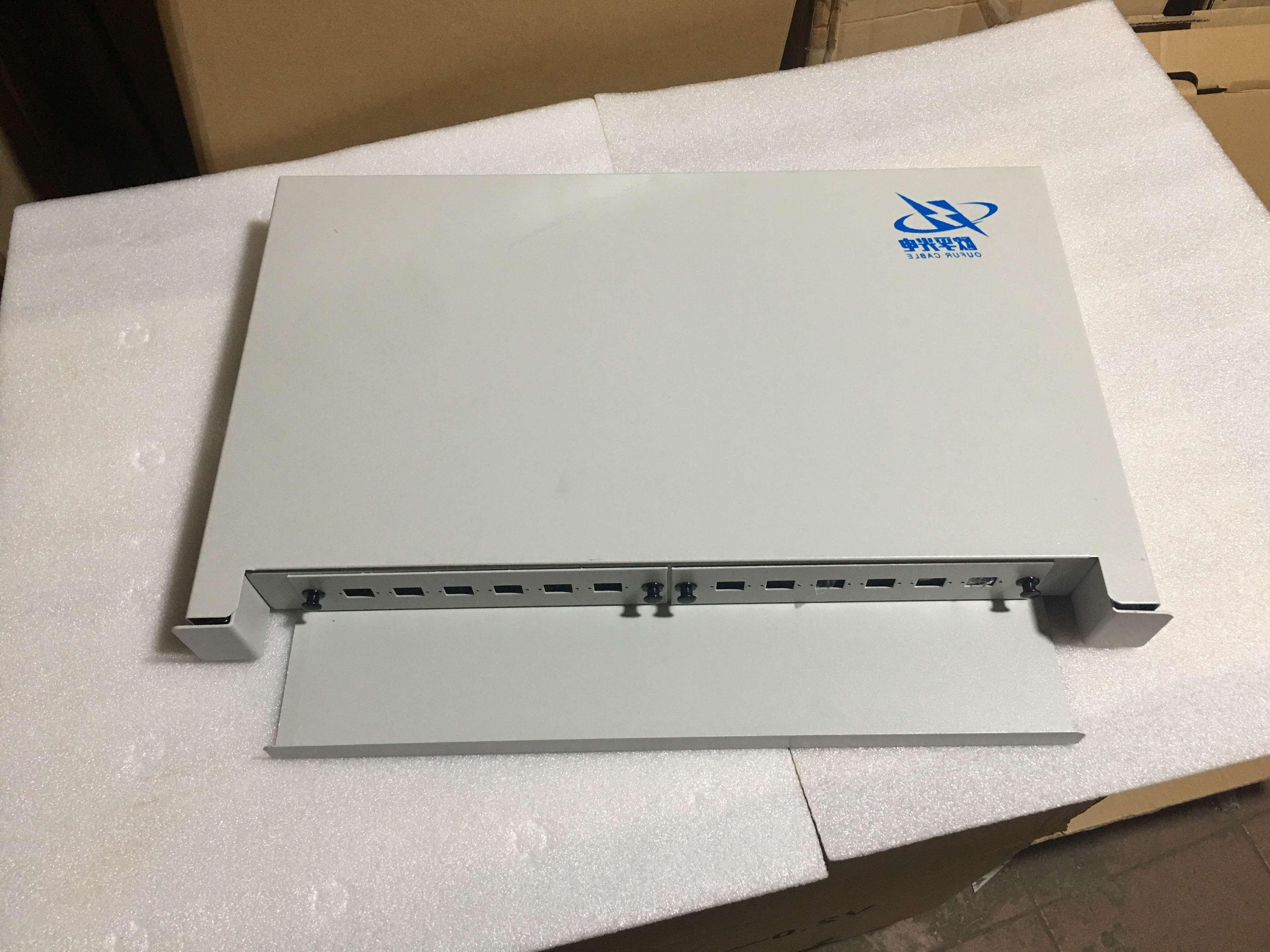 扬州市12芯光纤配线盒与40G 100G光模块连接方案